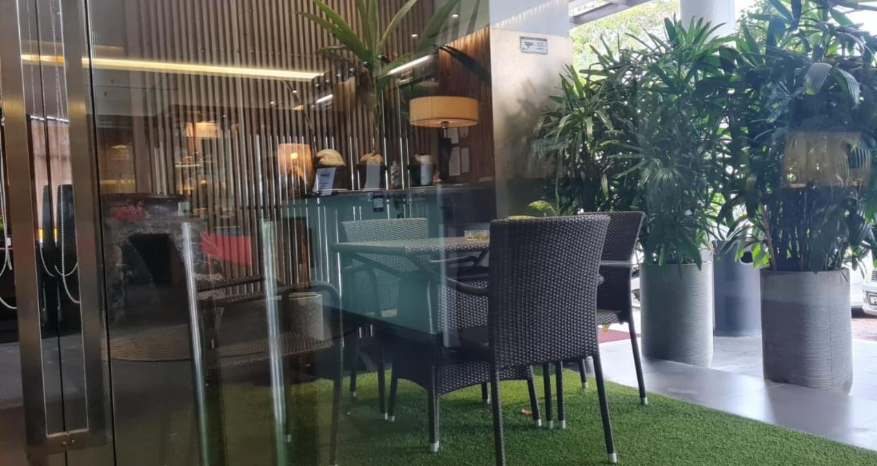 Extreme Boutique Hotel Kluang Exterior photo