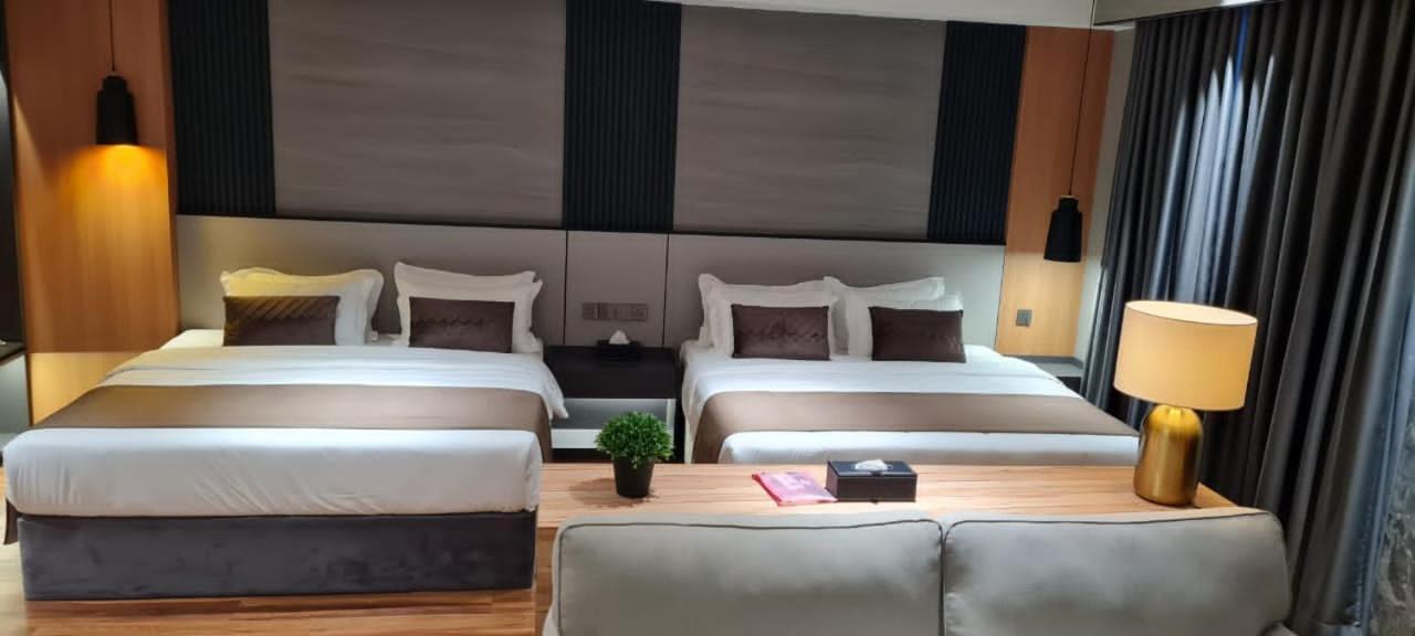 Extreme Boutique Hotel Kluang Exterior photo